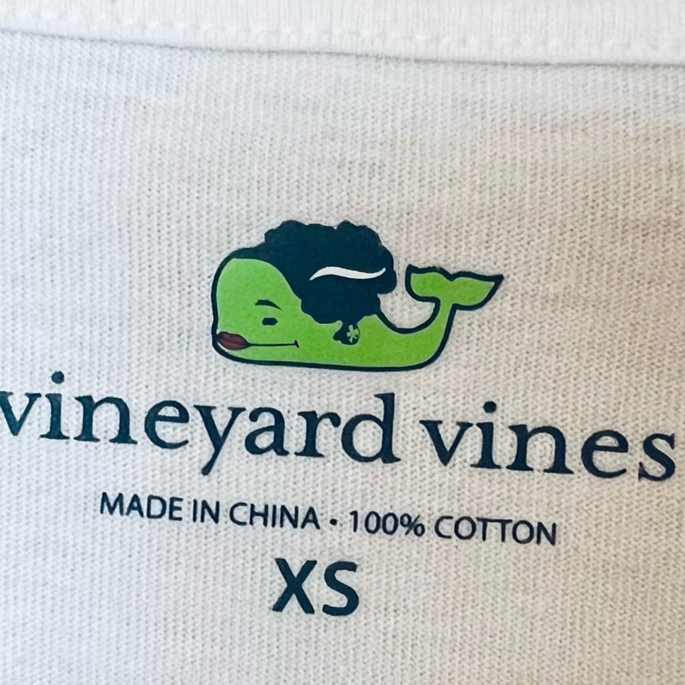 Vineyard Vines Halloween Theme. - image 5